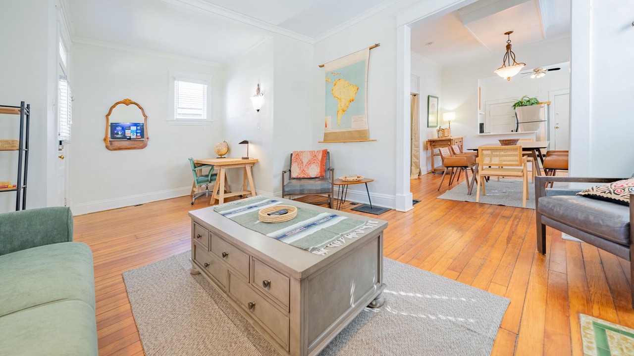 Photo of Livingroom in Southmoreland