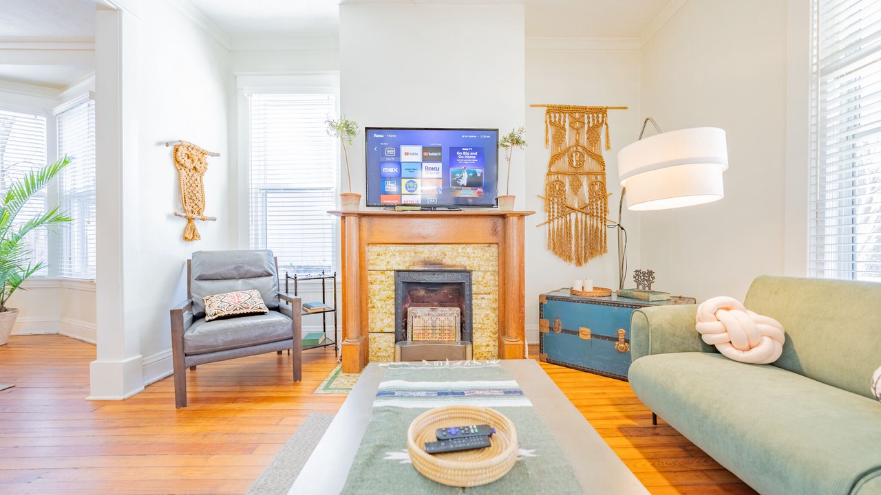 Photo of Livingroom in Southmoreland