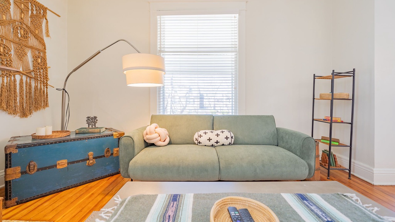 Photo of Livingroom in Southmoreland