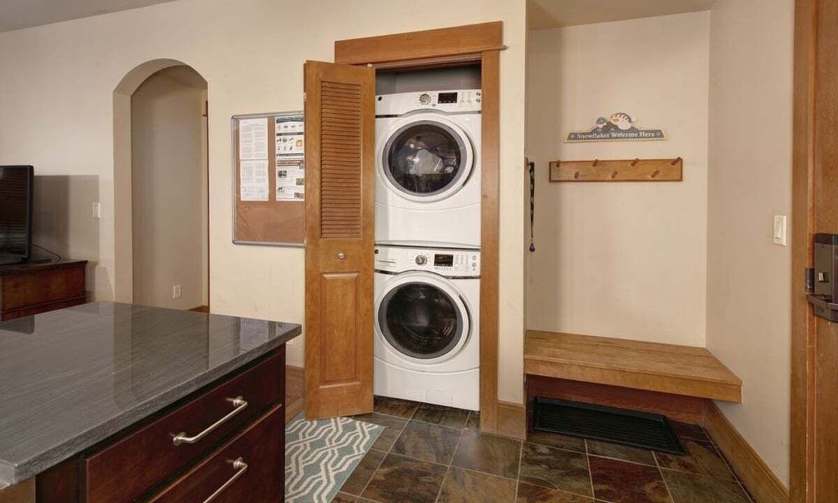Photo of Bathroom in River Run