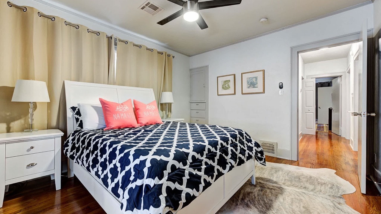 Photo of Bedroom in Lincoln Terrace