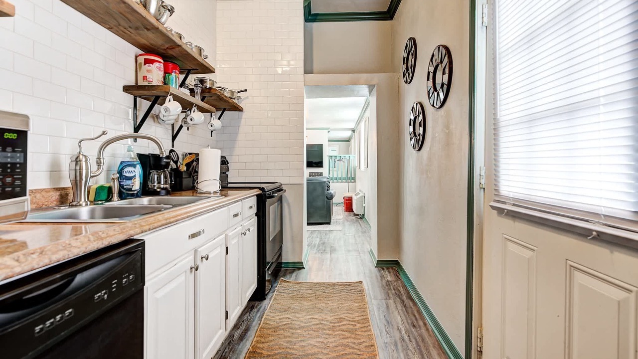 Photo of Kitchen in Central Oklahoma City
