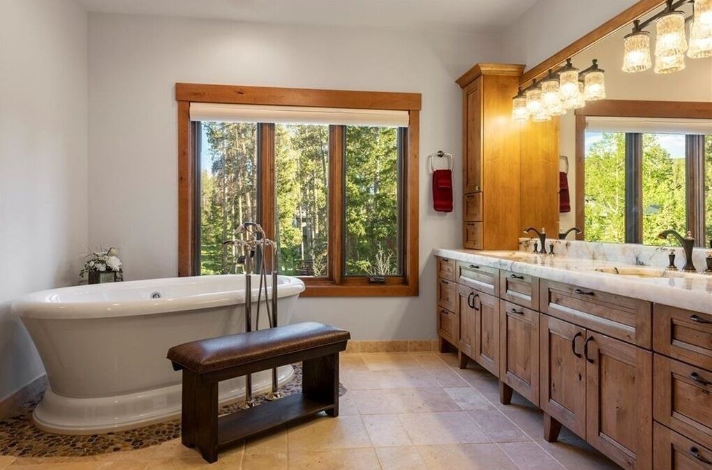 Photo of Bathroom in Weisshorn