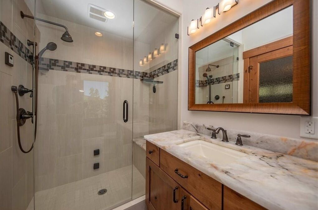 Photo of Bathroom in Weisshorn