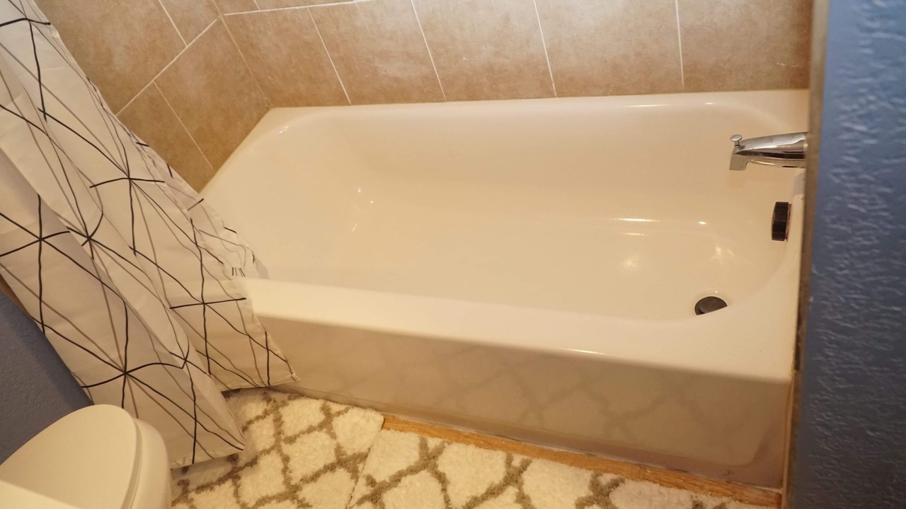 Photo of Bathroom in Gateway