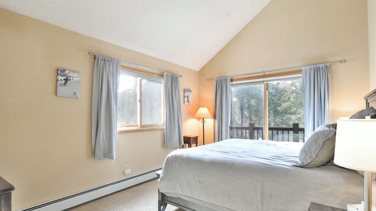 Photo of Bedroom in Warrior's Mark West