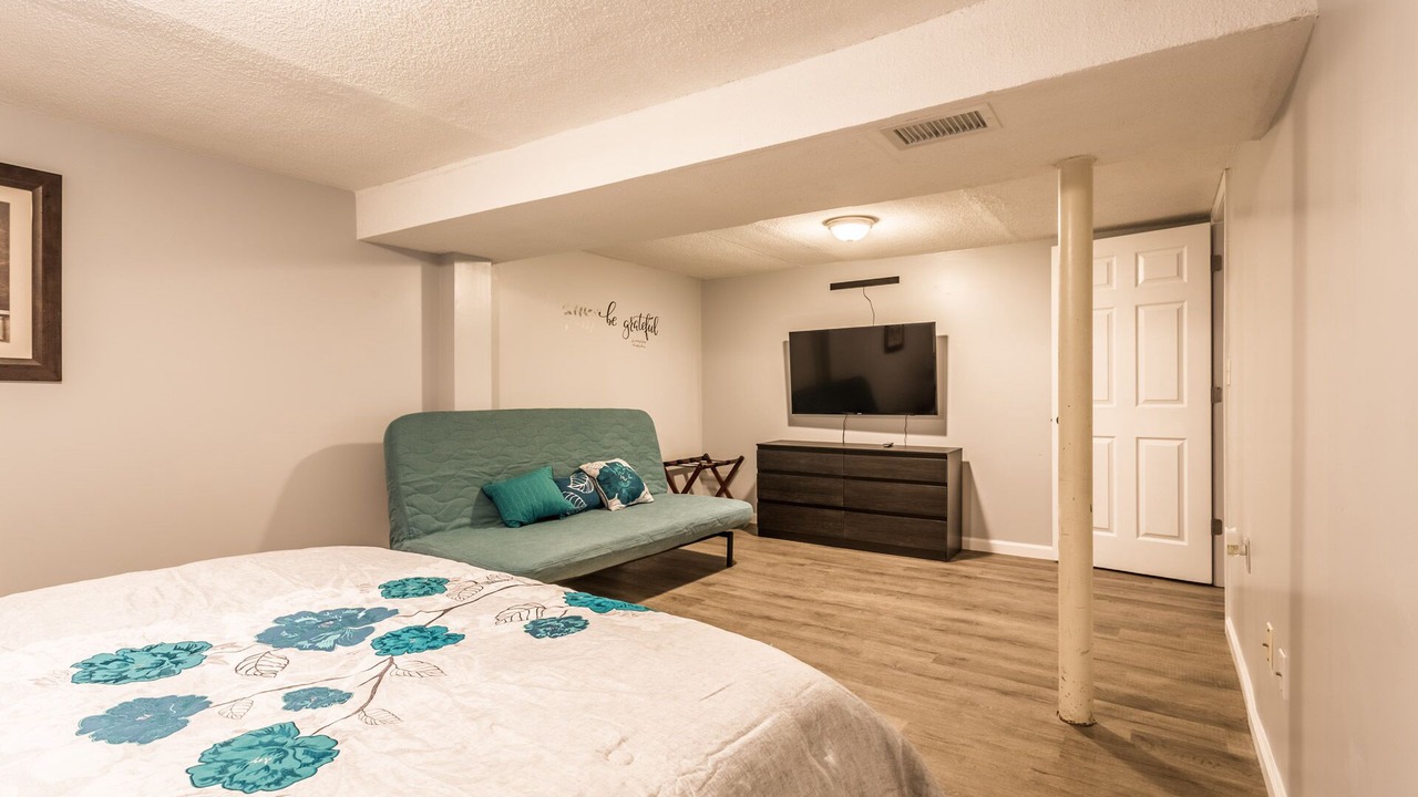 Photo of Bedroom in Overland Park