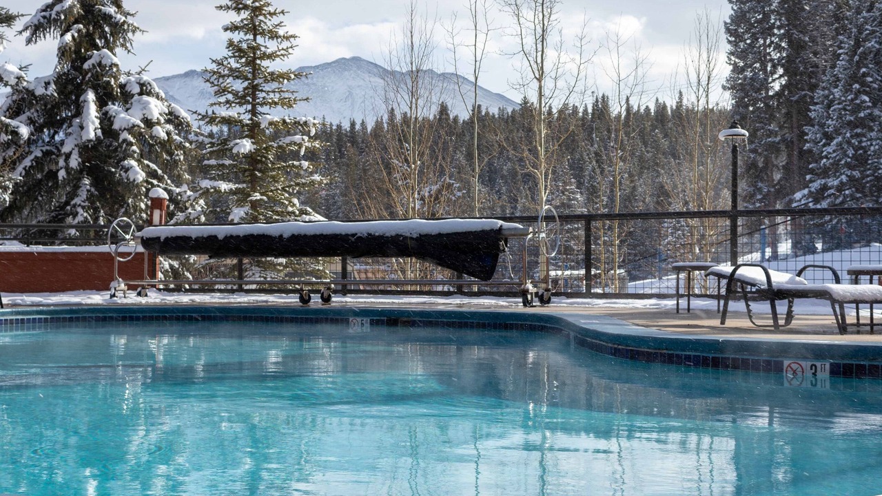 Photo of Outdoor in Peak 9
