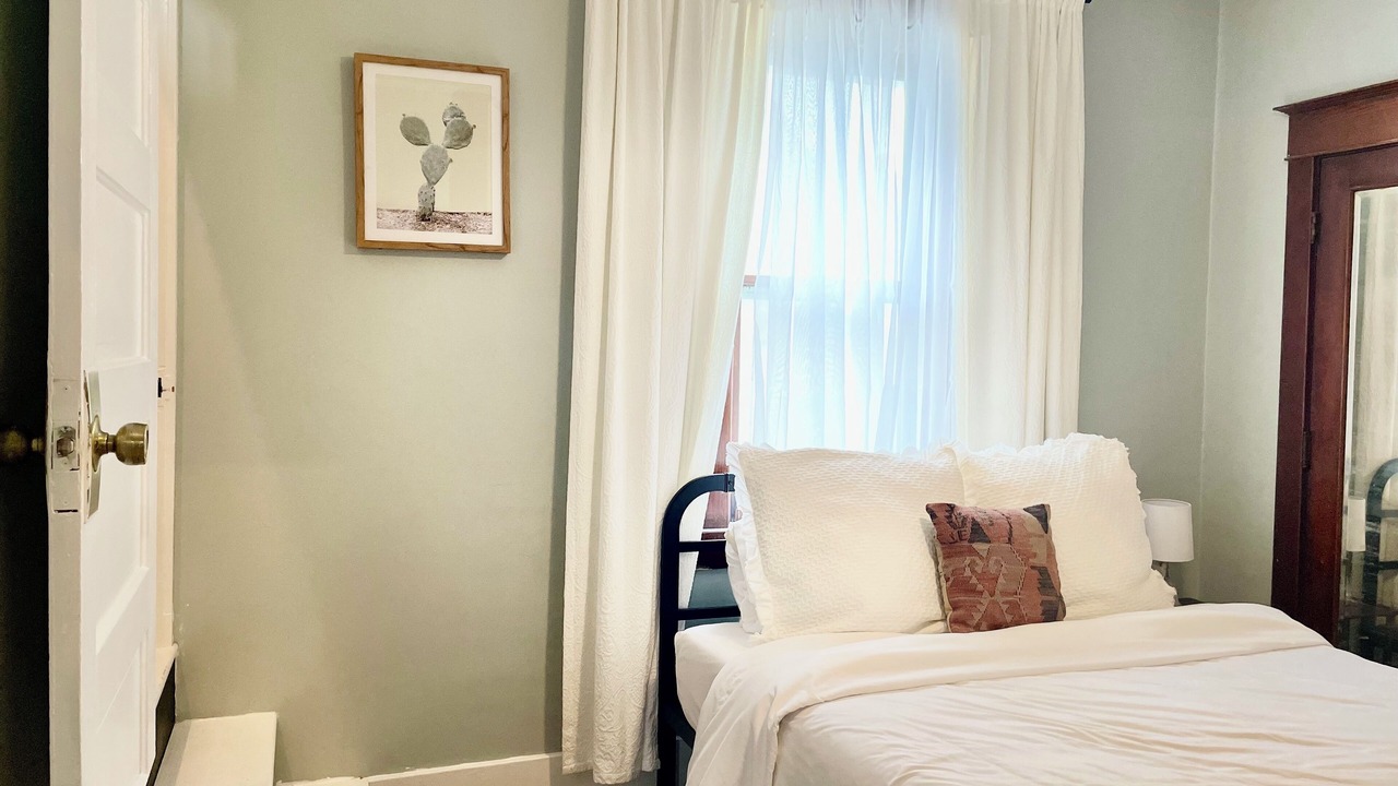 Photo of Bedroom in Dahlman