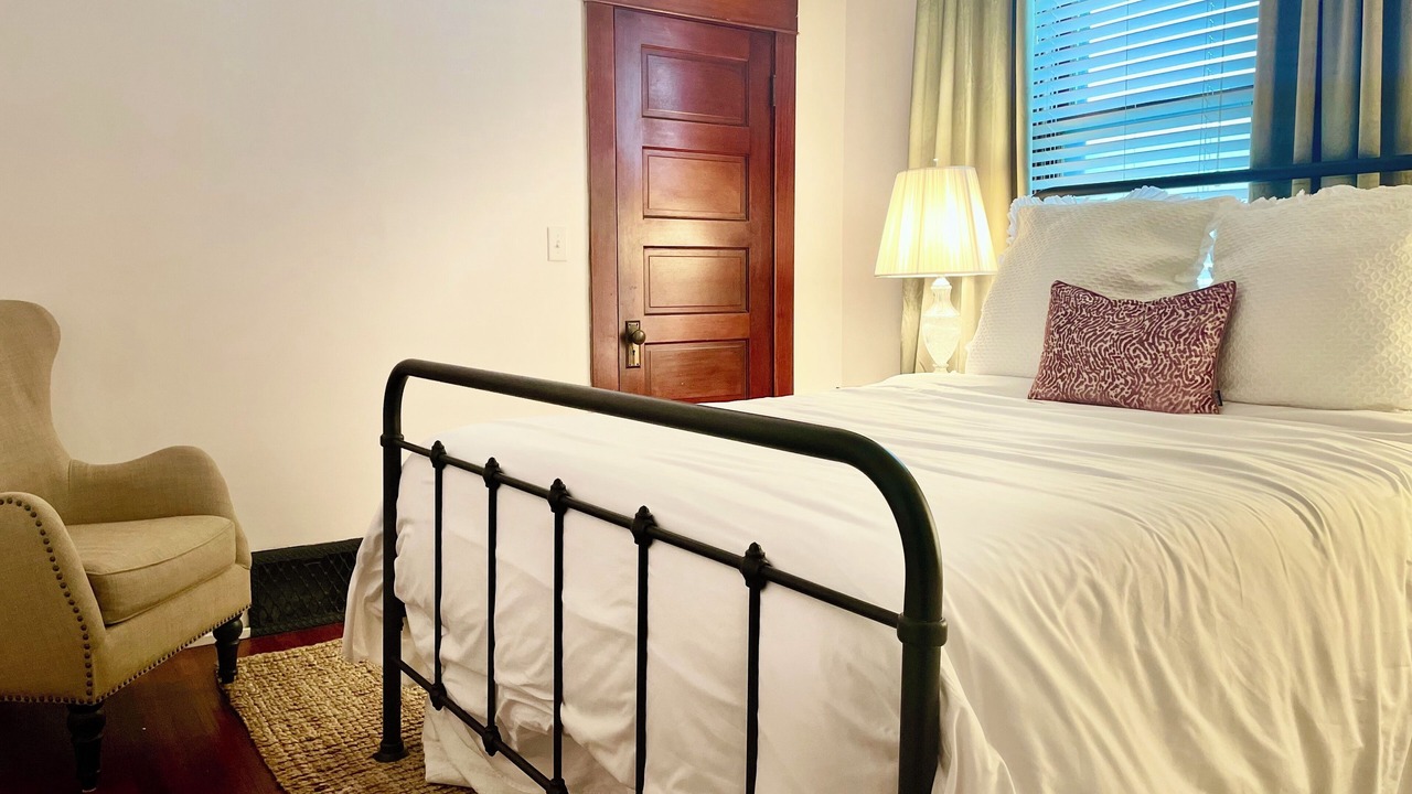 Photo of Bedroom in Dahlman