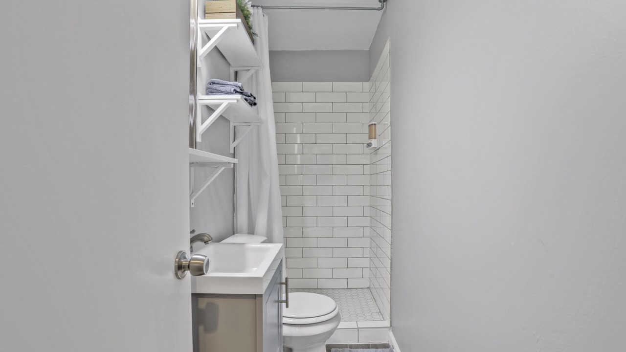 Photo of Bathroom in Mission