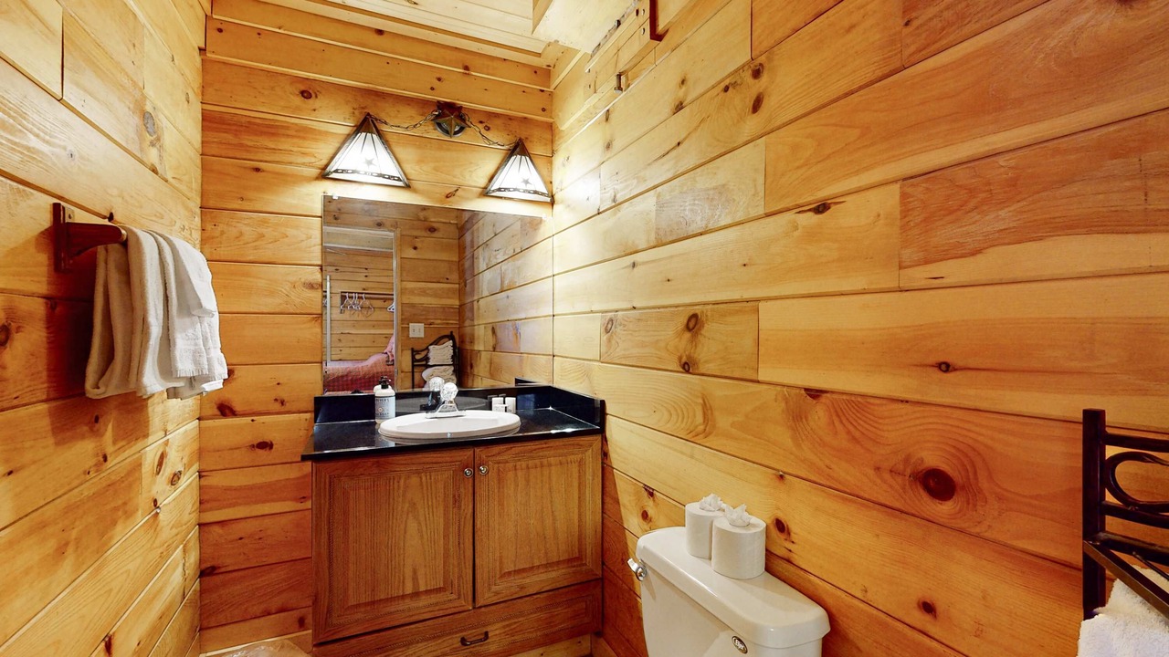 Photo of Bathroom in Red River
