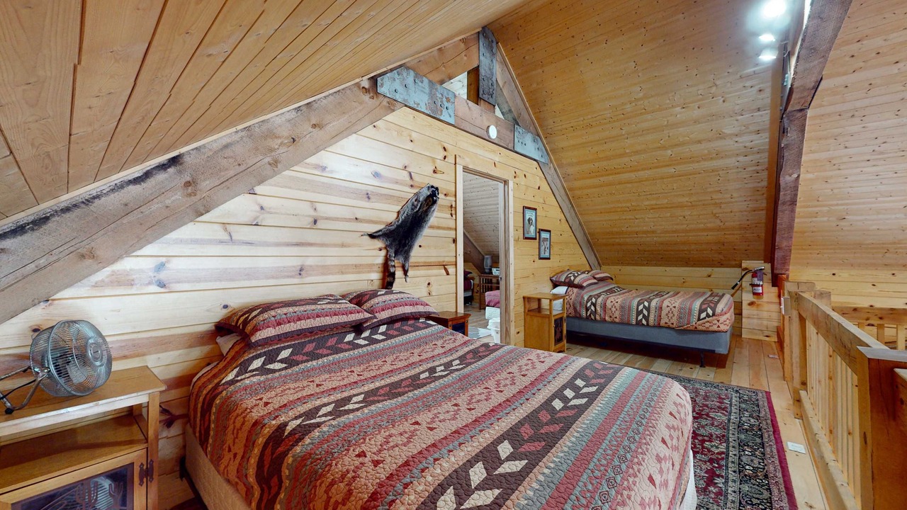 Photo of Bedroom in Red River