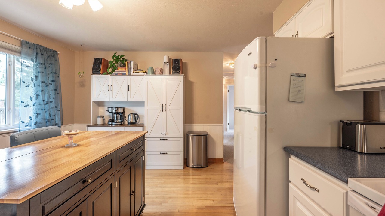 Photo of Kitchen in Applewood West