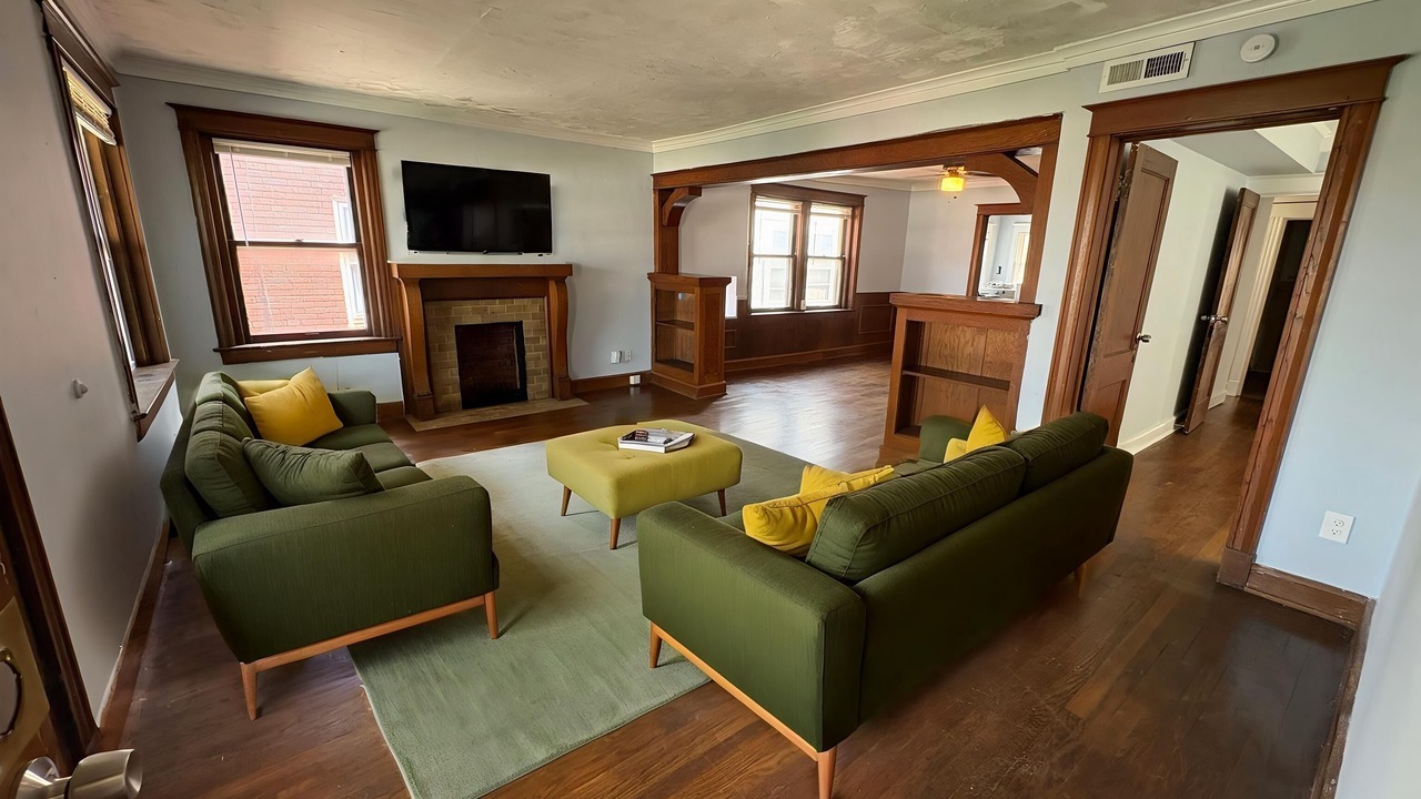 Photo of Livingroom in Southmoreland