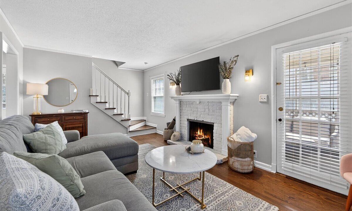 Photo of Livingroom in Fairway