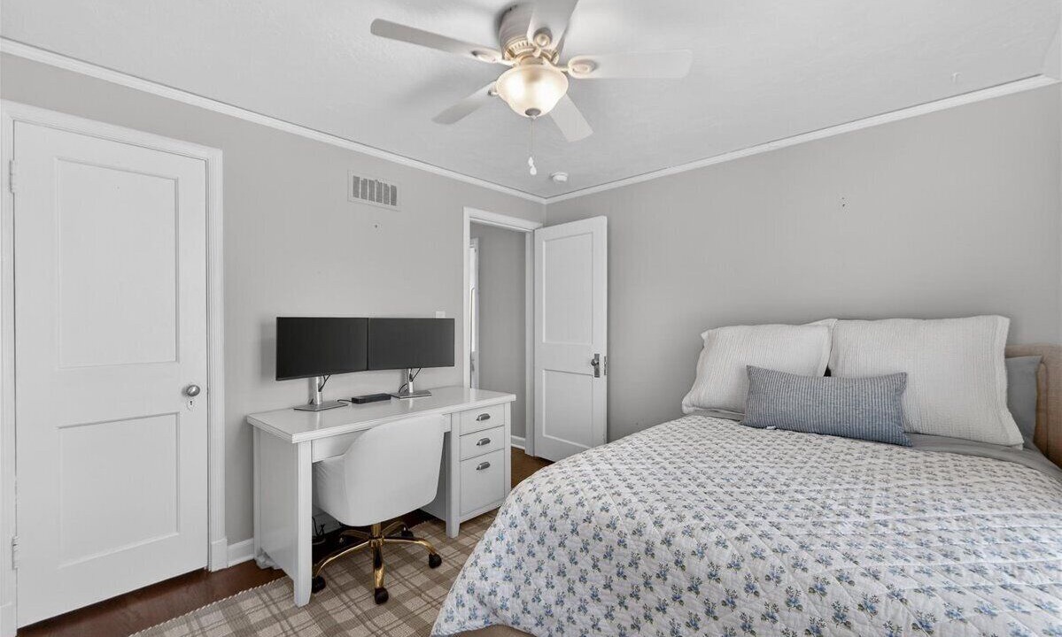 Photo of Bedroom in Fairway