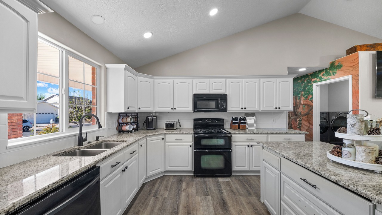 Photo of Kitchen in Toquerville