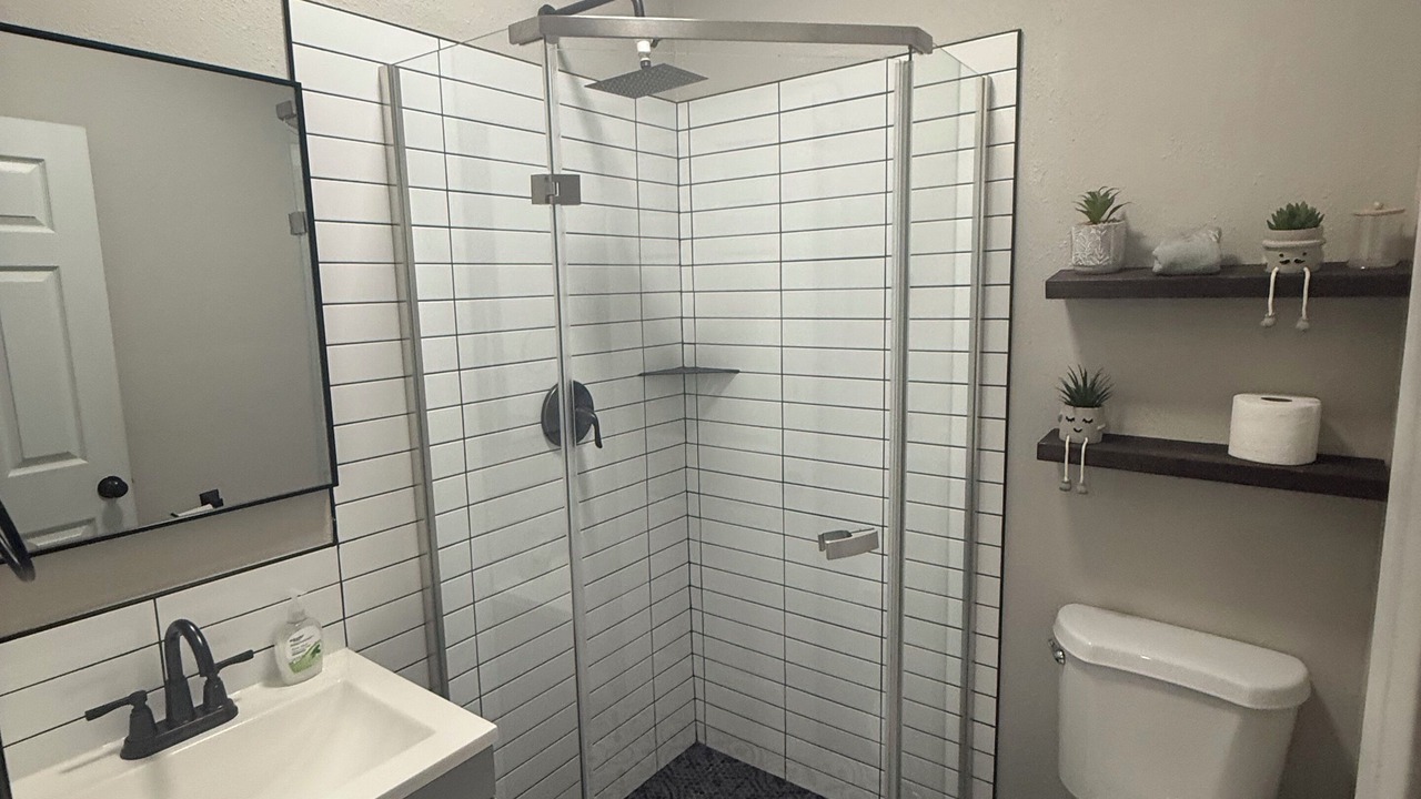 Photo of Bathroom in Twin Lakes