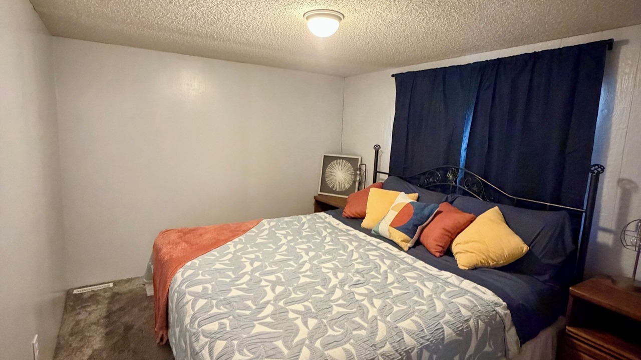 Photo of Bedroom in Grantville