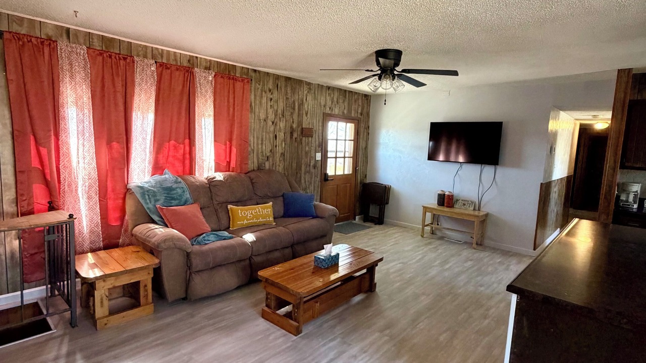 Photo of Livingroom in Grantville