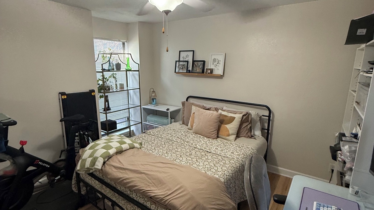 Photo of Bedroom in Southmoreland