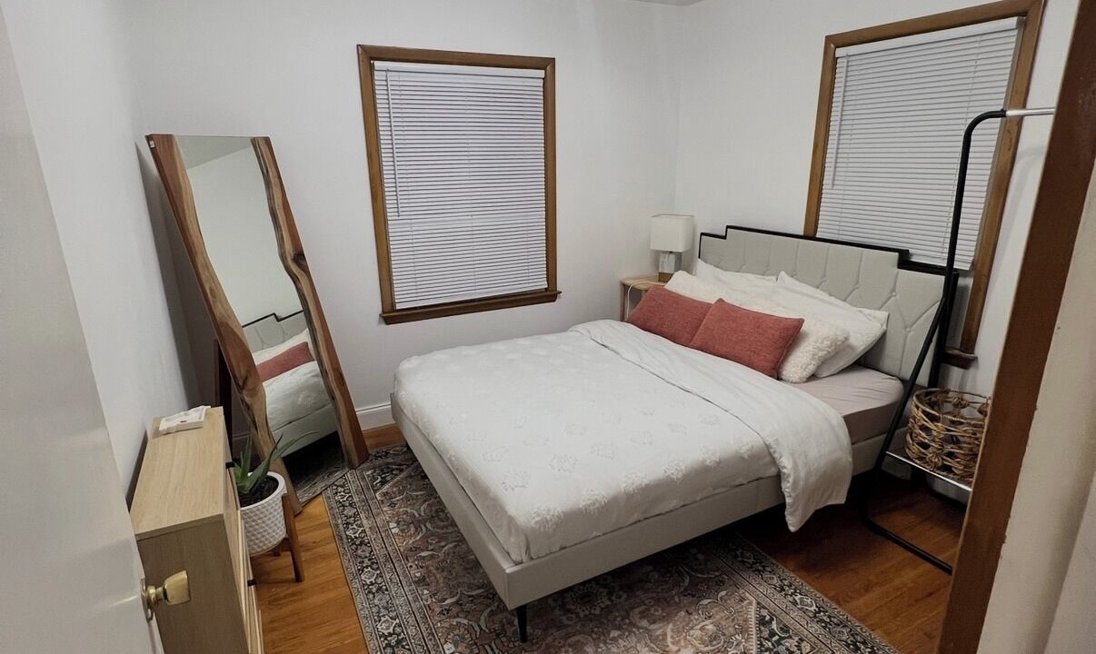 Photo of Bedroom in Prairie Village