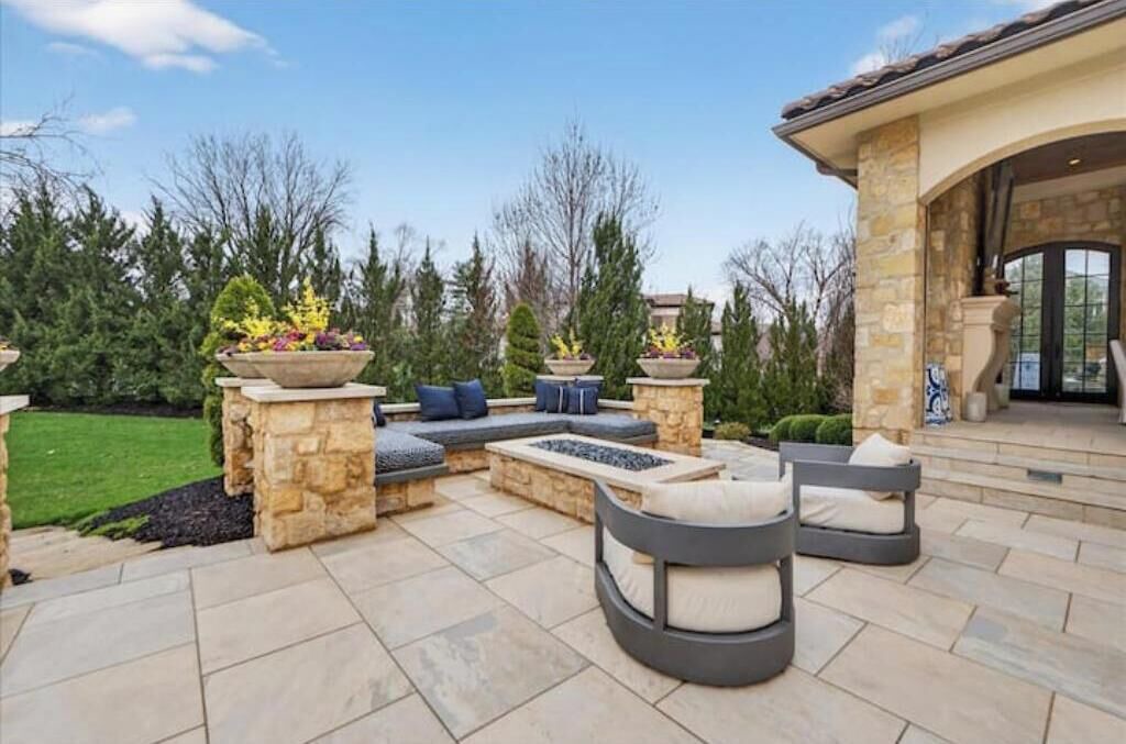 Photo of Patio Balcony in Leawood