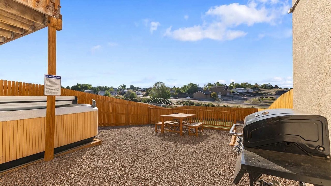 Photo of Outdoor in Pueblo West