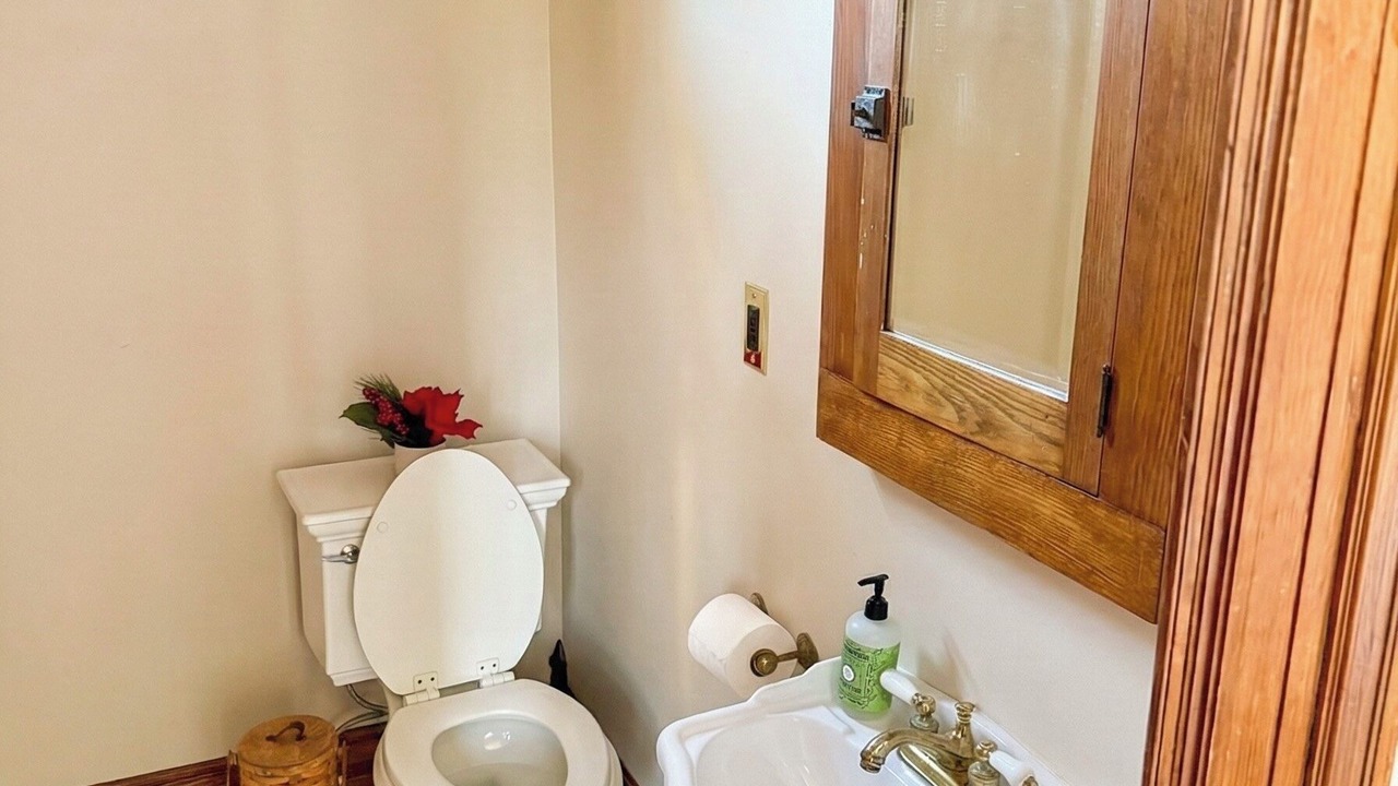 Photo of Bathroom in North Hyde Park