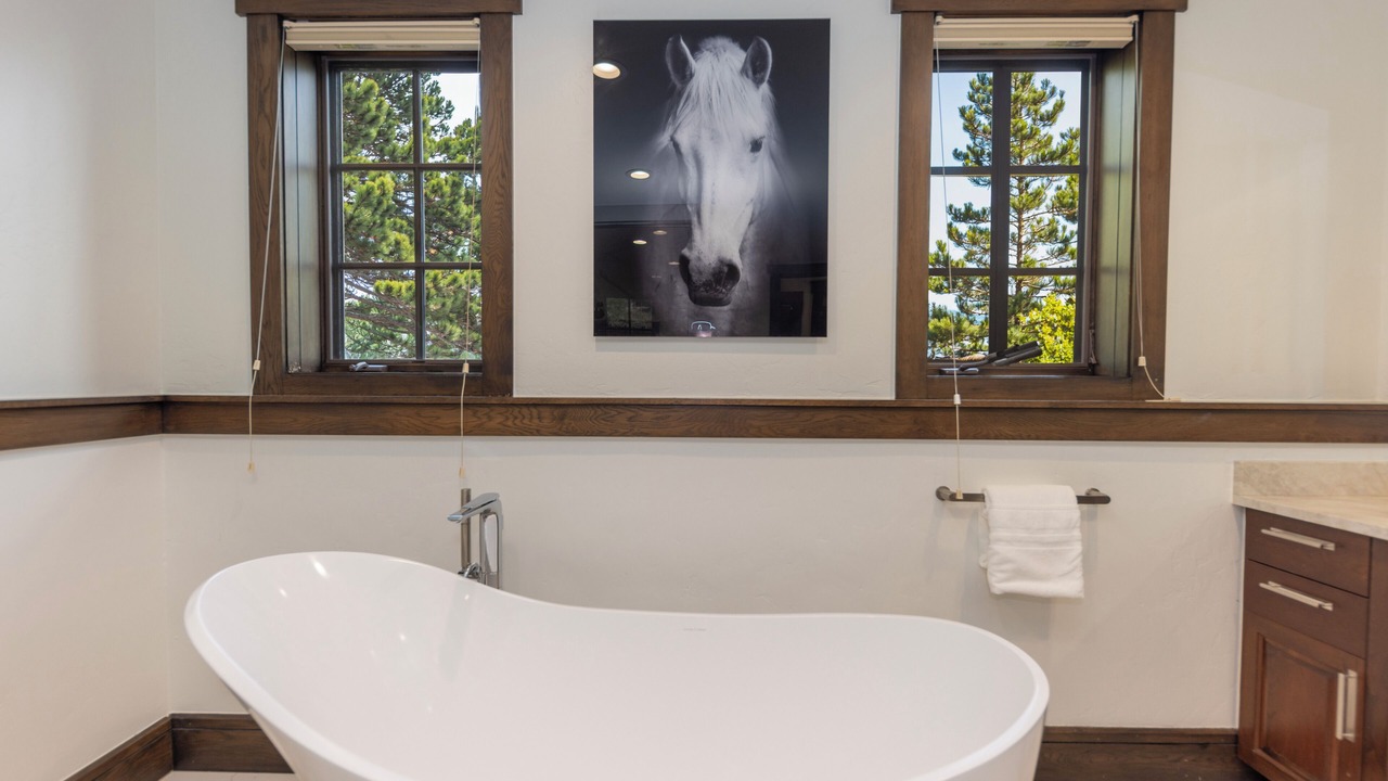 Photo of Bathroom in The Highlands