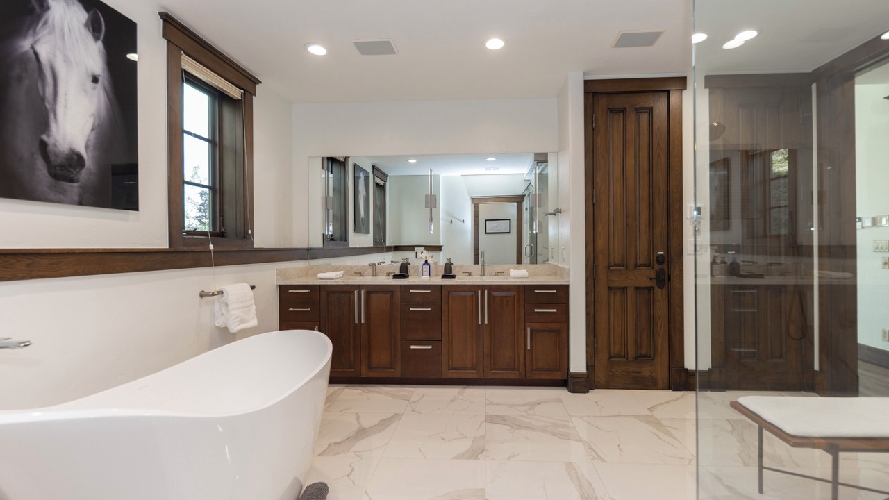 Photo of Bathroom in The Highlands