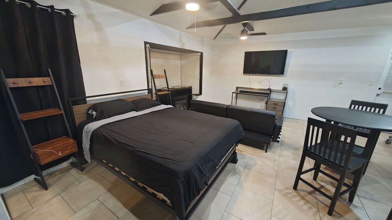 Photo of Bedroom in East Gate