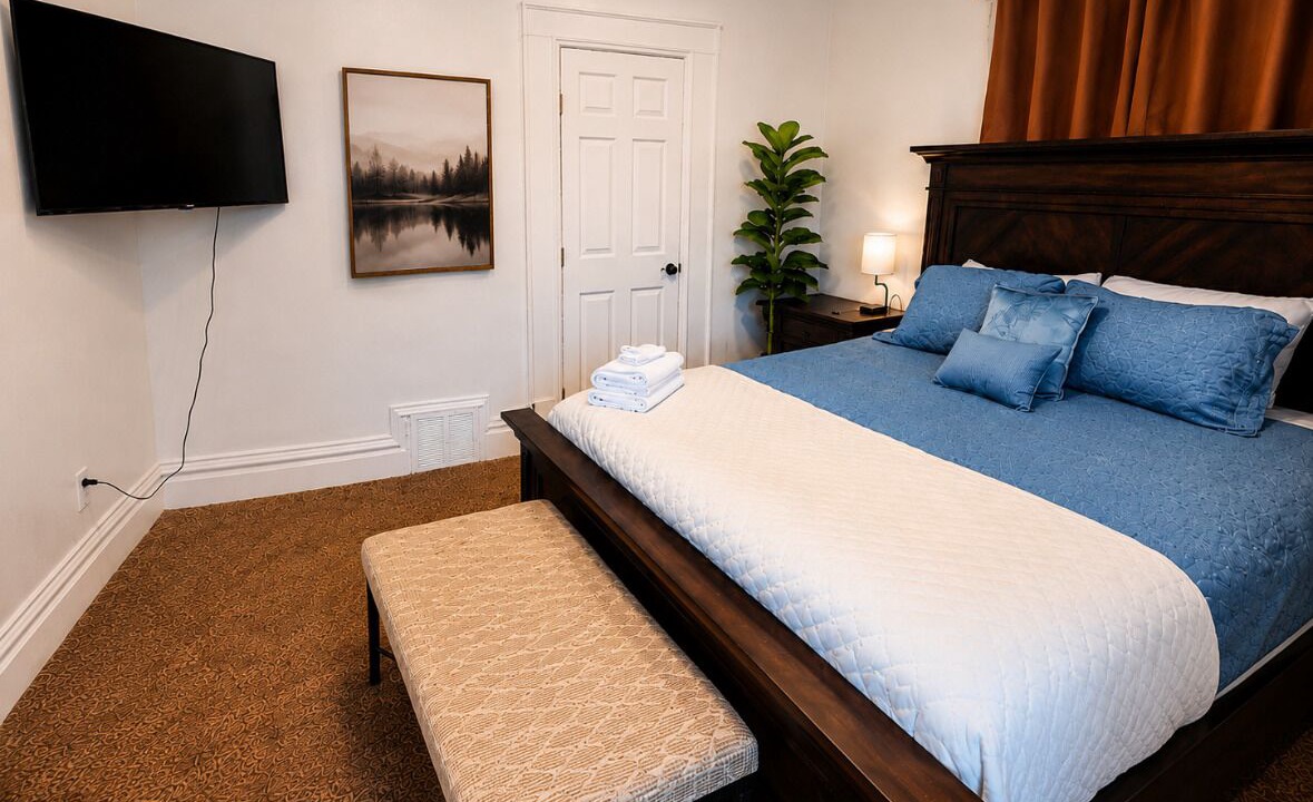 Photo of Bedroom in Southmoreland