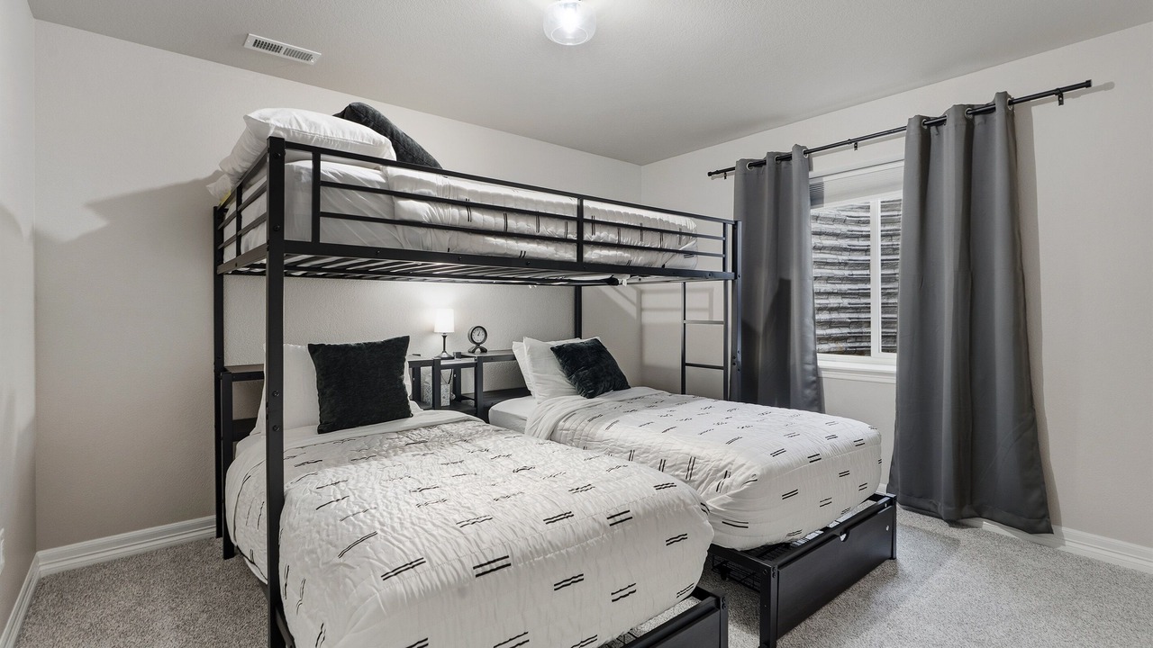 Photo of Bedroom in Loveland