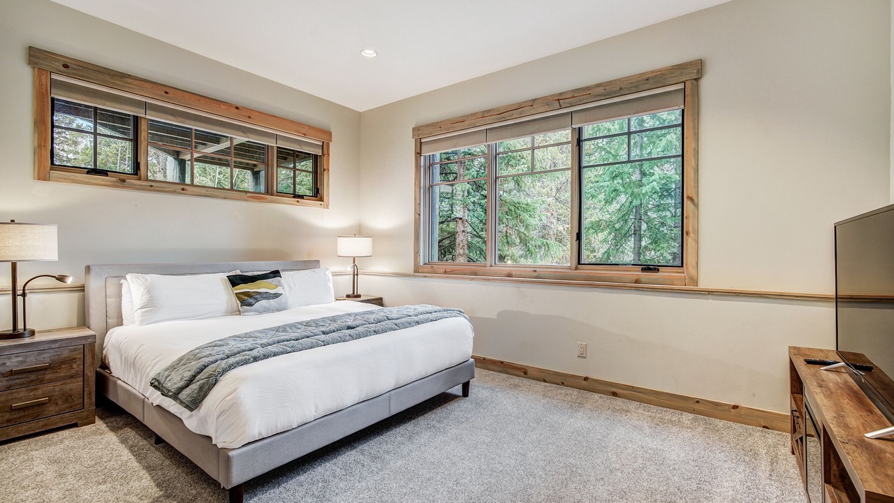 Photo of Bedroom in Warrior's Mark