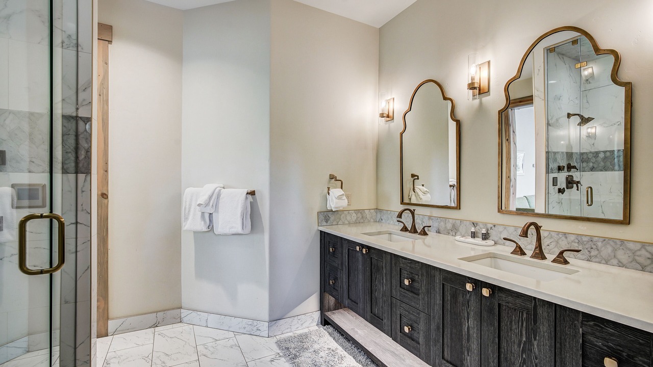 Photo of Bathroom in Warrior's Mark