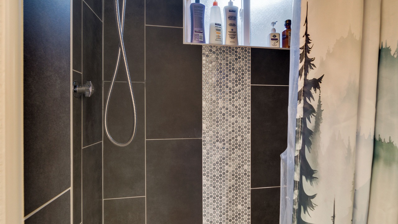 Photo of Bathroom in Lamar Heights Area
