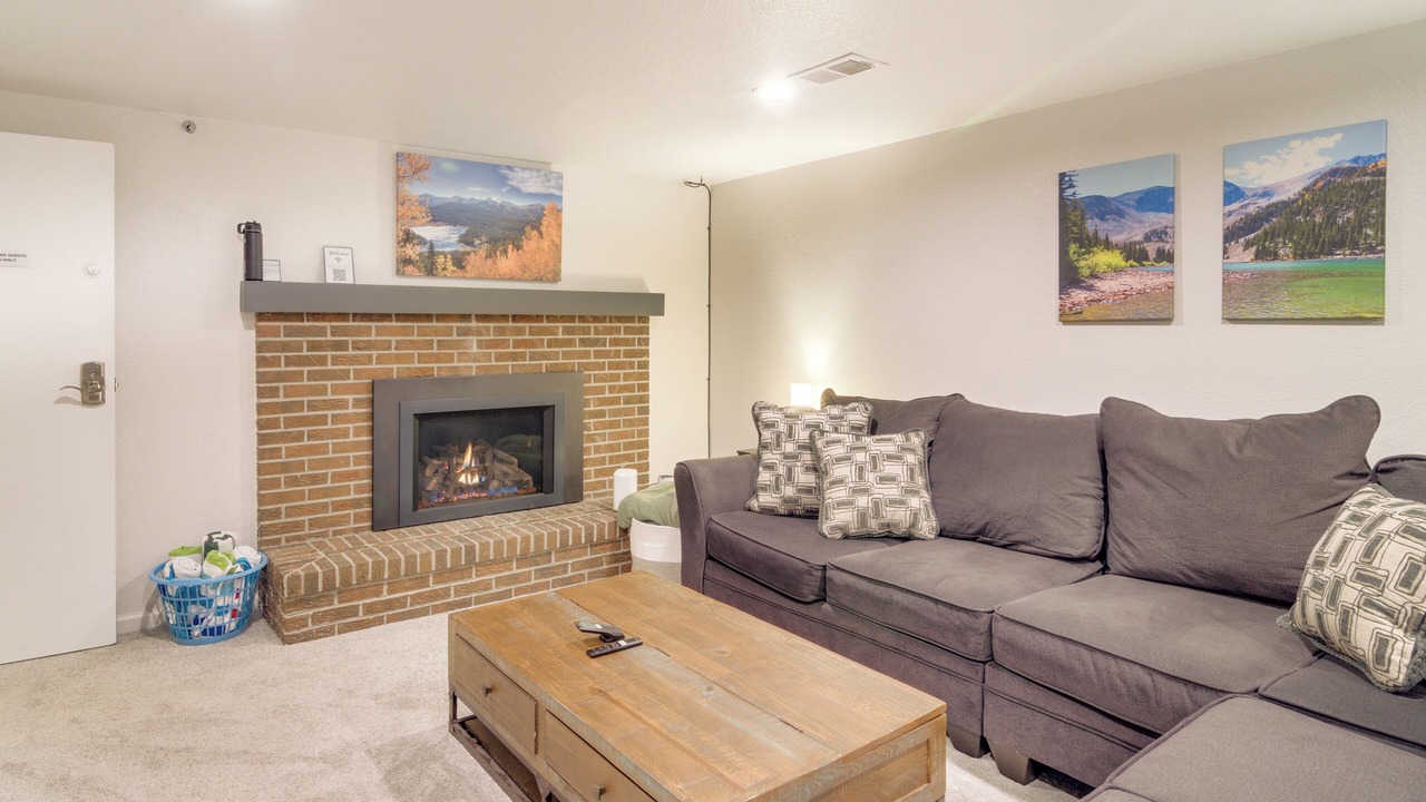 Photo of Livingroom in Lamar Heights Area