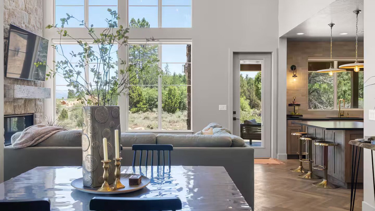 Photo of Livingroom in Orderville