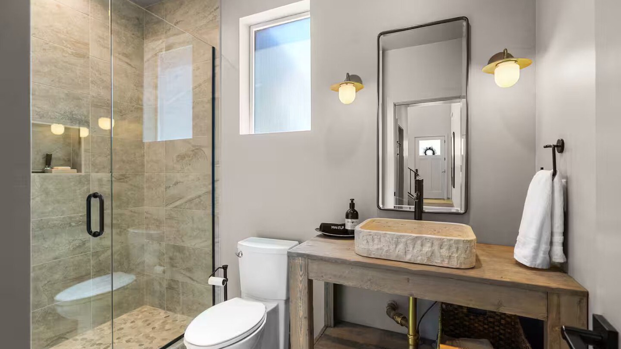 Photo of Bathroom in Orderville