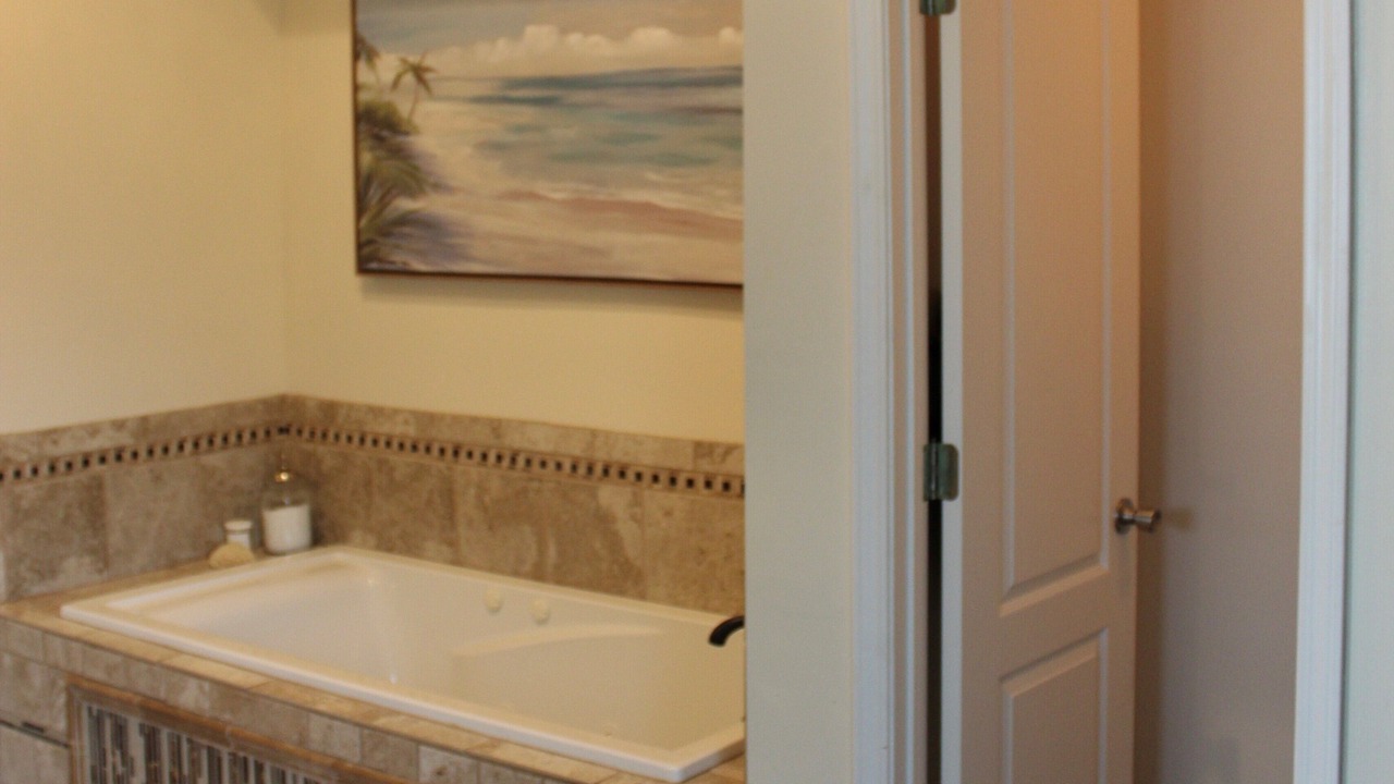Photo of Bathroom in Overland Park