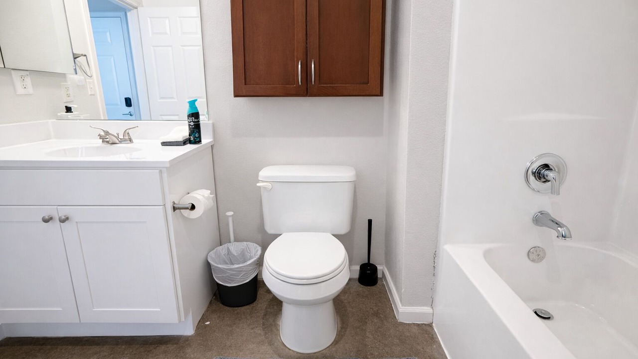 Photo of Bathroom in River Market
