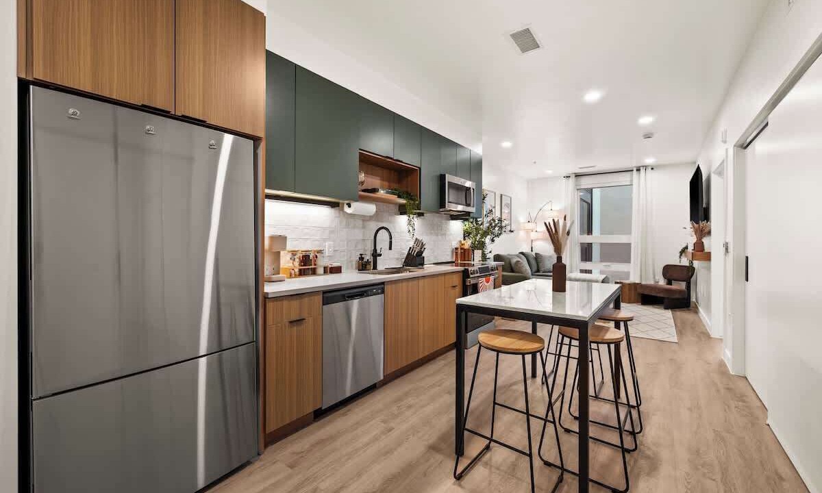 Photo of Kitchen in People's Freeway
