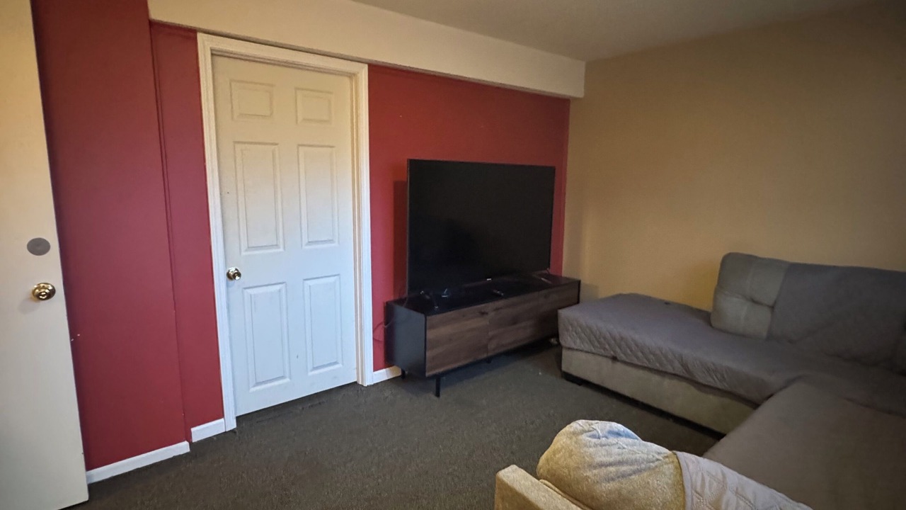 Photo of Livingroom in Blue Springs