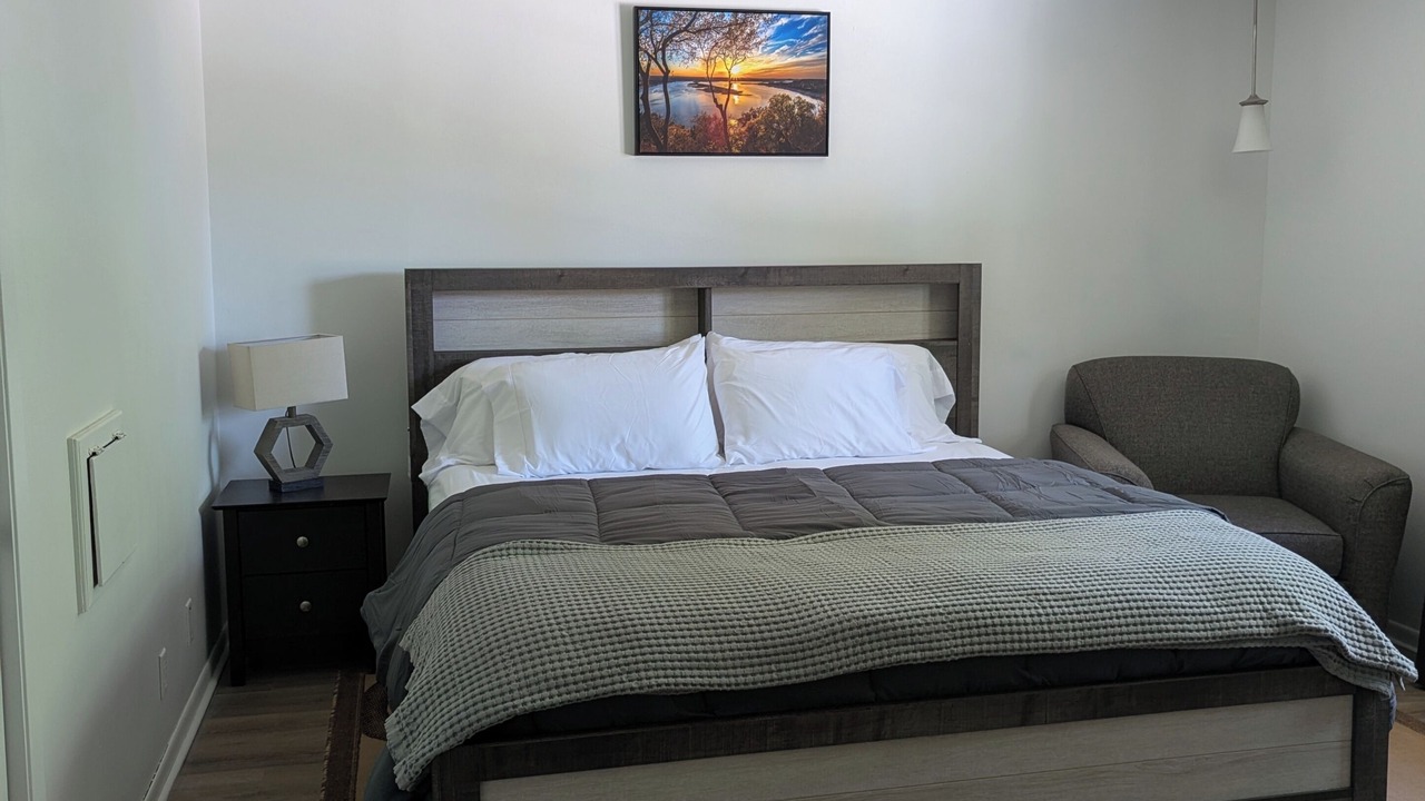 Photo of Bedroom in Windsor Heights