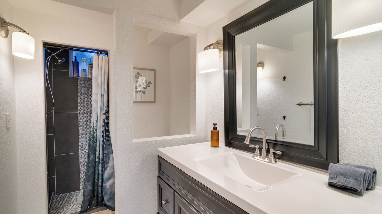 Photo of Bathroom in Lamar Heights Area
