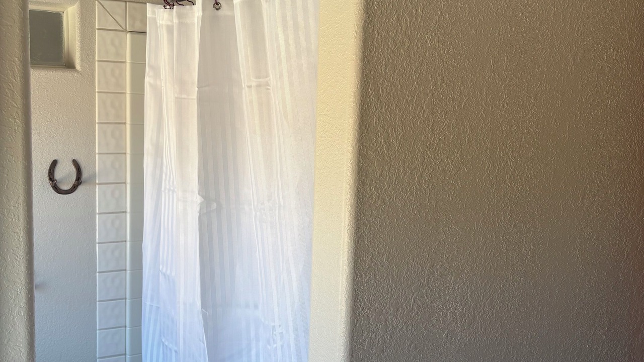 Photo of Bathroom in Lamar