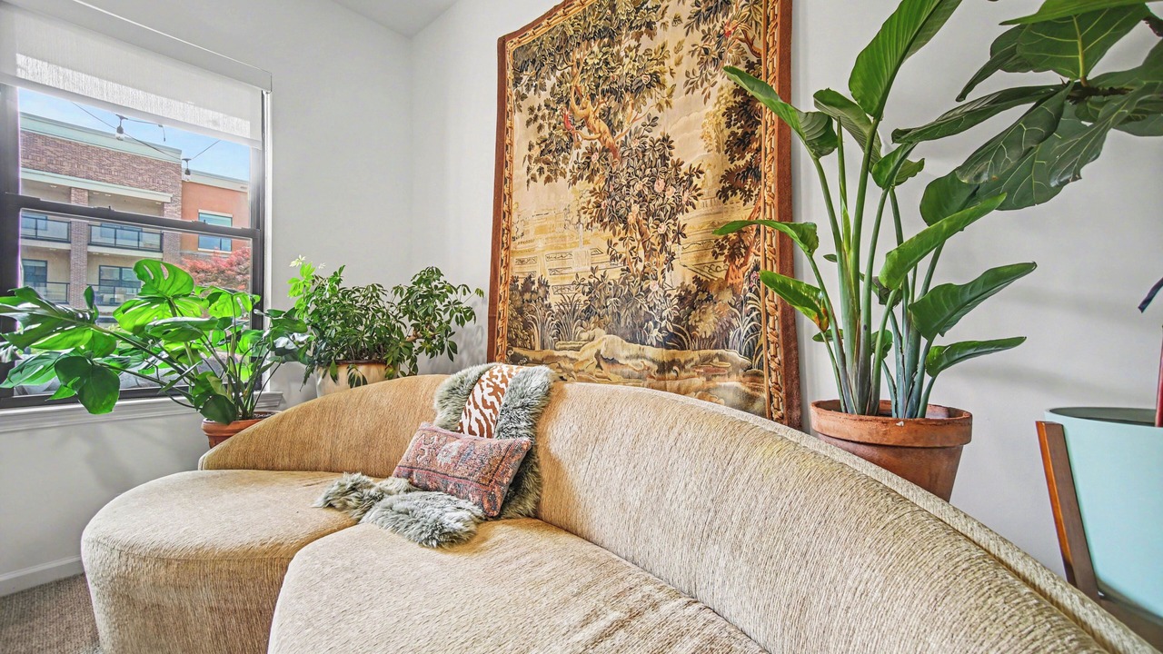 Photo of Livingroom in Overland Park