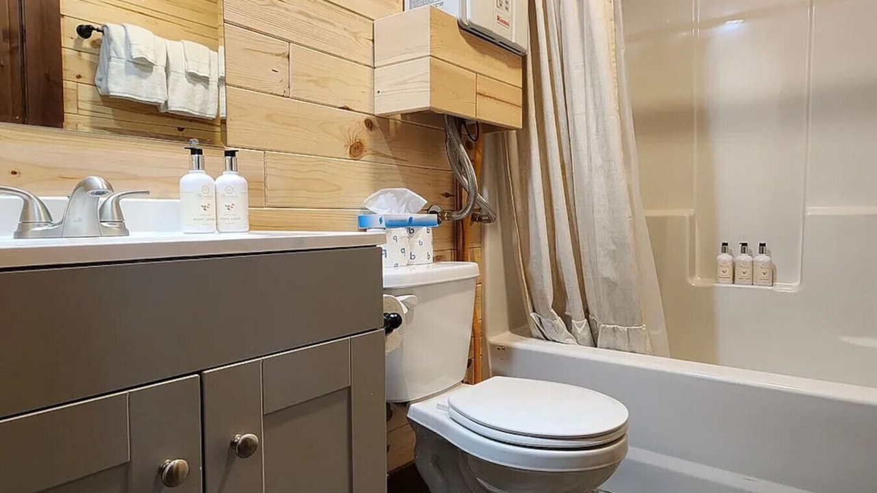 Photo of Bathroom in Victor